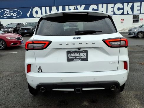 Used 2023 Ford Escape ST-Line Select w/ Tech Pack #2 image 5