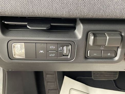 New 2026 GMC Sierra EV Elevation image 13