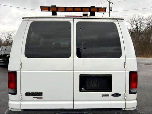 Used 2012 Ford E-350 and Econoline 350 Super Duty w/ Crew Van Pkg image 8