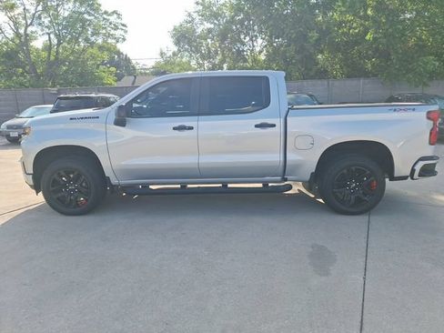 Used 2022 Chevrolet Silverado 1500 RST w/ Redline Edition AWD/4WD image 3
