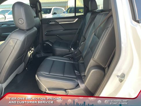 New 2026 GMC Acadia Elevation w/ Elevation Premium Package image 11