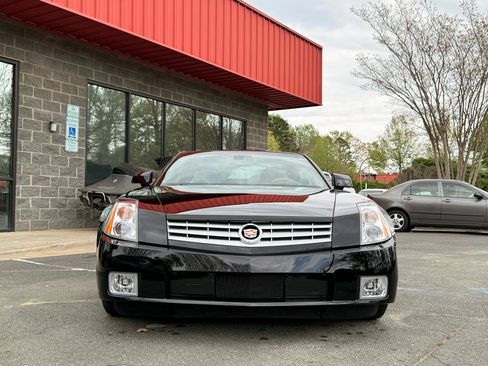Used 2006 Cadillac XLR image 5