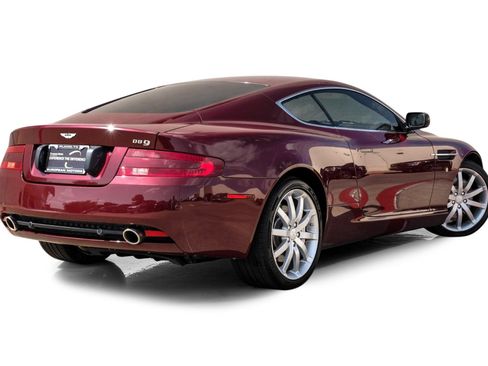 Used 2005 Aston Martin DB9 Coupe RWD image 8