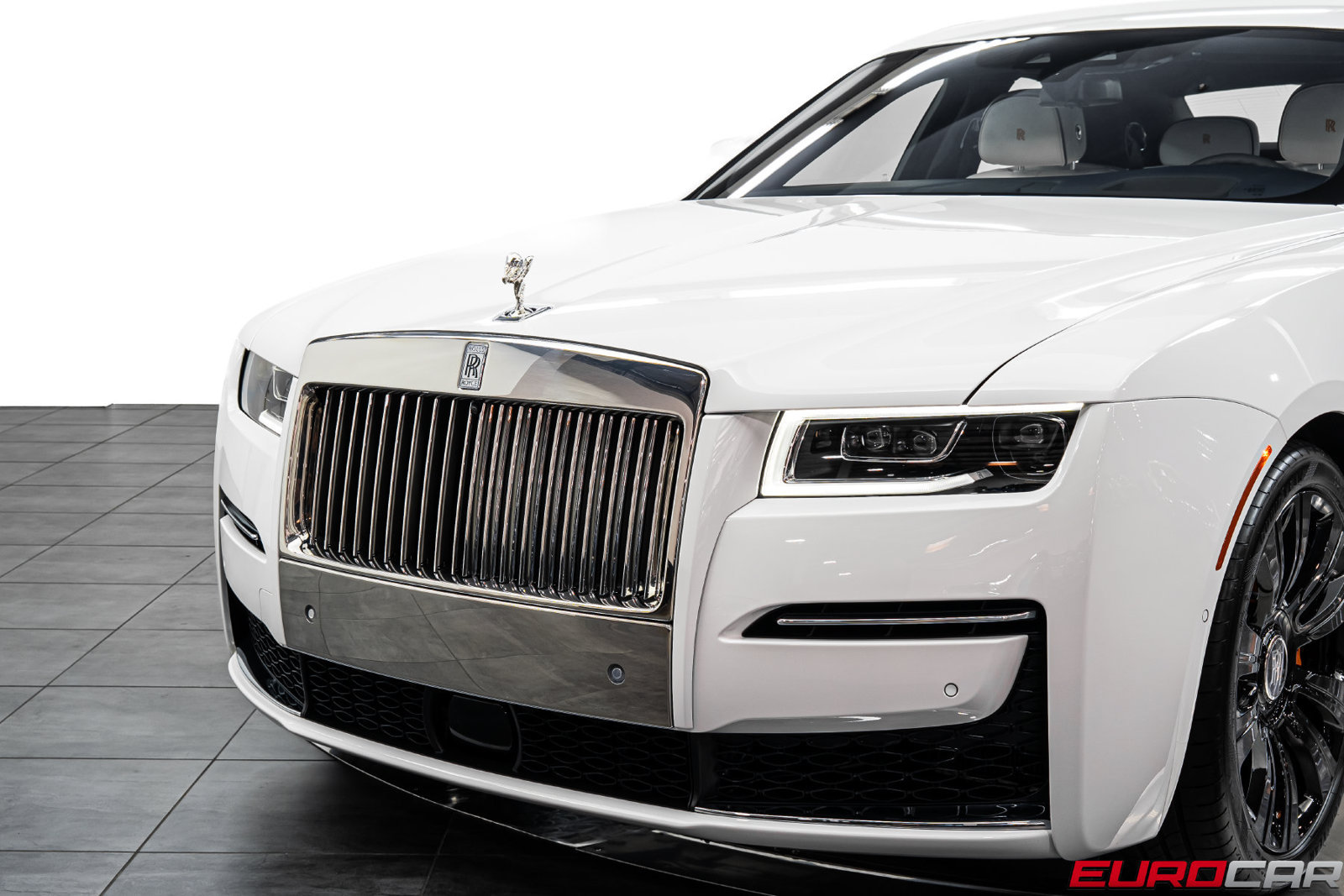 Used 2024 Rolls-Royce Ghost AWD/4WD image 14