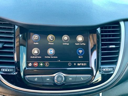 Used 2019 Chevrolet Trax LT FWD image 32