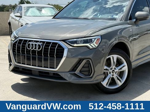 Used 2023 Audi Q3 2.0T Premium AWD/4WD image 2
