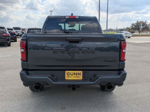 New 2026 RAM 1500 Express image 4