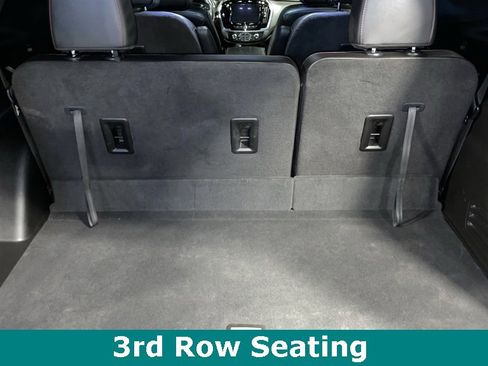 Used 2023 Chevrolet Traverse RS image 11