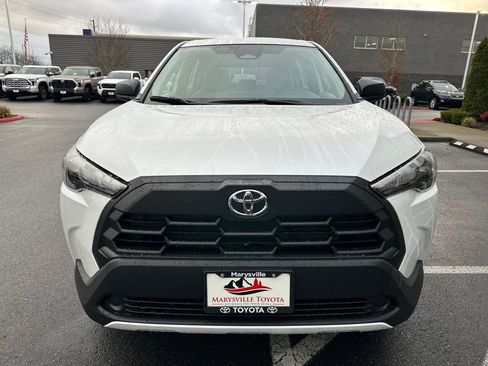 New 2026 Toyota Corolla Cross L image 8