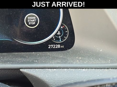 Certified 2023 Hyundai Sonata SEL w/ Convenience Package FWD image 24