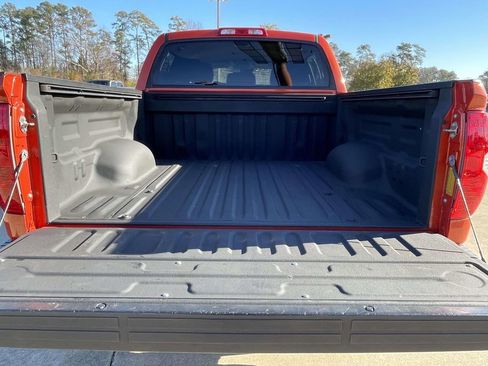 Used 2018 Toyota Tundra SR5 w/ SR5 Upgrade Package image 10