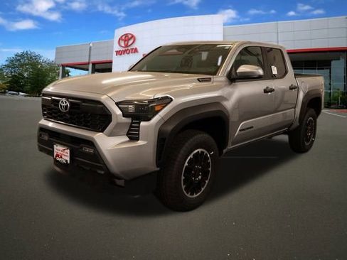 New 2025 Toyota Tacoma TRD Off-Road w/ TRD Off Road Upgrade Package AWD/4WD image 5