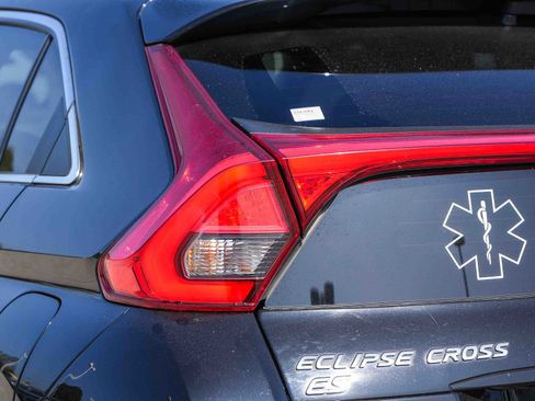 Used 2020 Mitsubishi Eclipse Cross ES AWD/4WD image 10