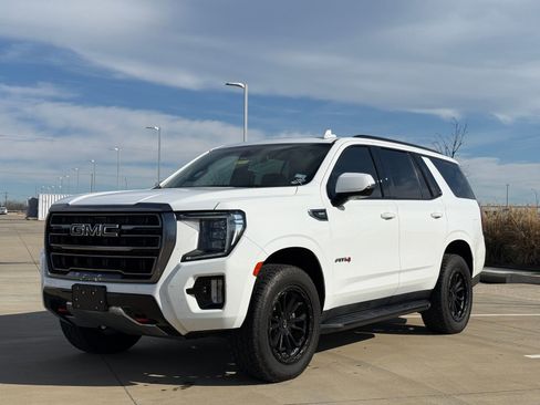 Used 2023 GMC Yukon AT4 image 3