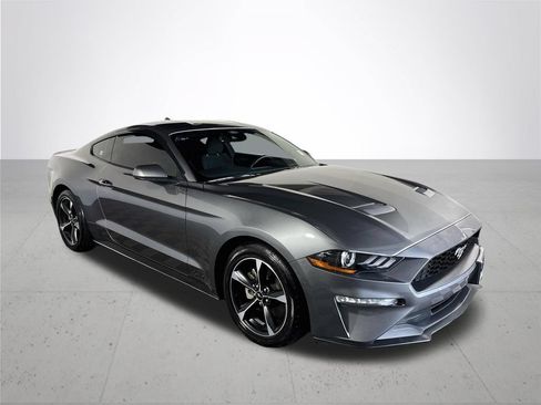 Used 2023 Ford Mustang Coupe RWD image 4