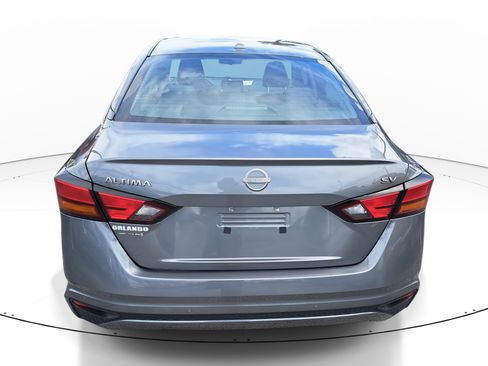 Used 2023 Nissan Altima 2.5 SV image 6