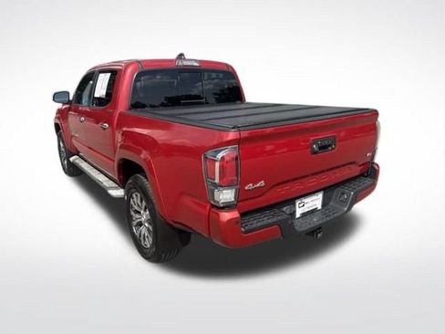 Used 2020 Toyota Tacoma Limited AWD/4WD image 3
