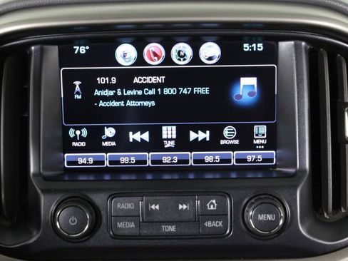 Used 2017 Chevrolet Colorado Z71 image 8