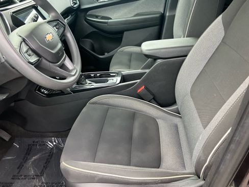 Used 2021 Chevrolet TrailBlazer LT w/ Convenience Package FWD image 9