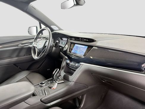 Used 2024 Cadillac XT6 Sport AWD/4WD image 33