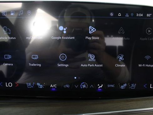 New 2026 Chevrolet Suburban High Country image 6