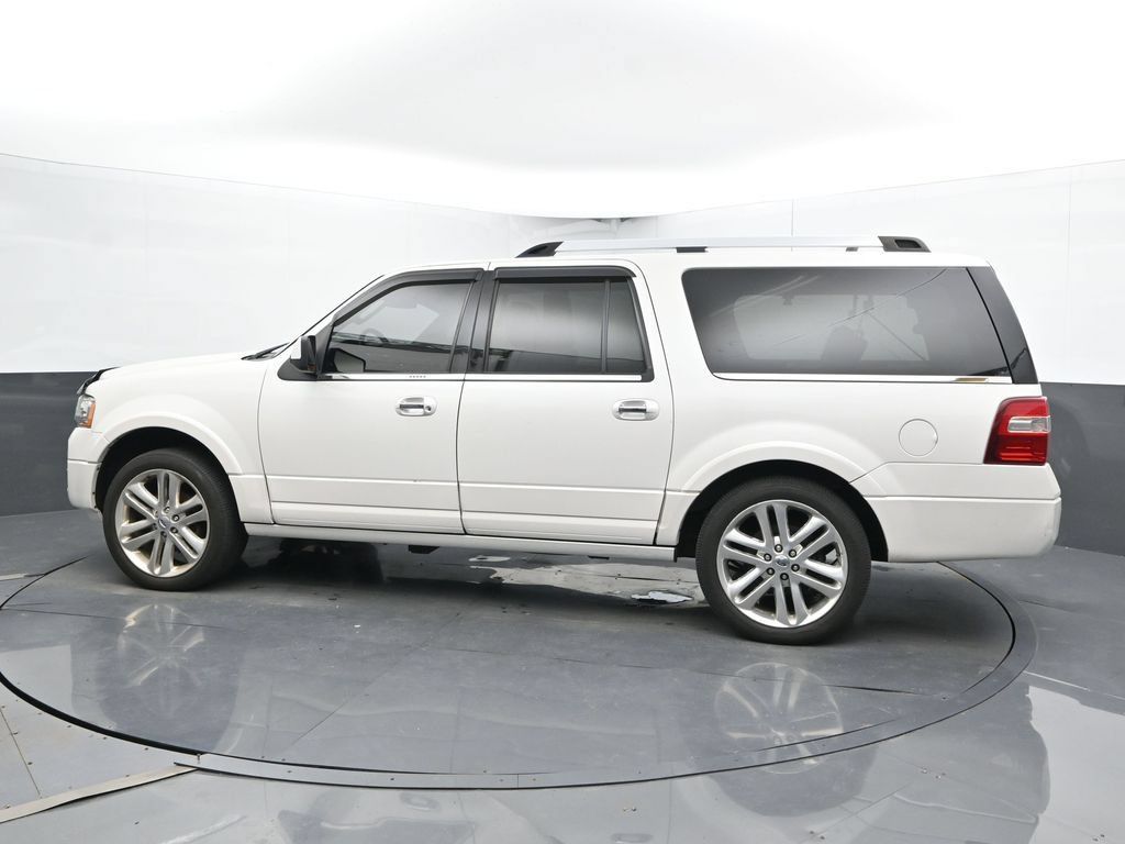 Used 2015 Ford Expedition EL Limited w/ Equipment Group 301A AWD/4WD image 8