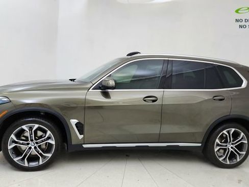Used 2026 BMW X5 sDrive40i RWD image 3