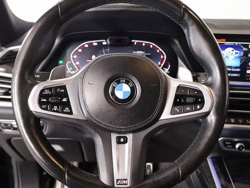 Used 2022 BMW X7 xDrive40i w/ M Sport Package image 4