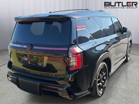Used 2025 Nissan Armada PRO-4X AWD/4WD image 10
