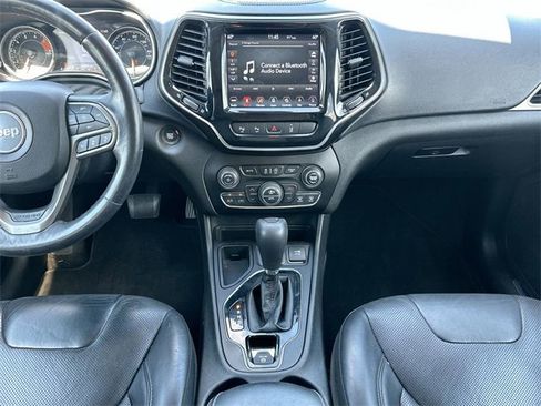 Used 2019 Jeep Cherokee Limited w/ Technology Group image 14