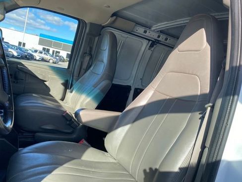 Used 2022 Chevrolet Express 2500 Extended w/ Driver Convenience Package image 13