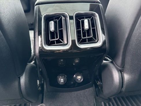 Used 2023 Kia Sorento SX image 37