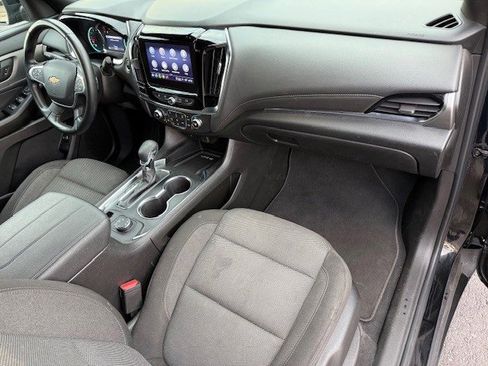 Certified 2023 Chevrolet Traverse LT image 18