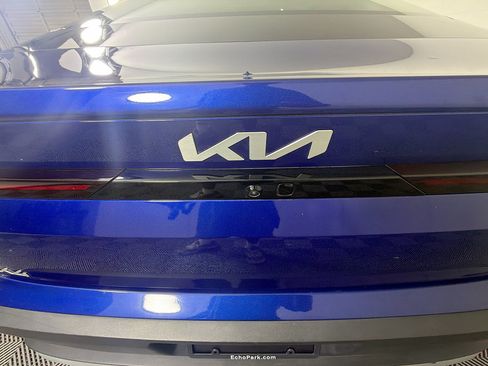 Used 2025 Kia K4 FWD image 27