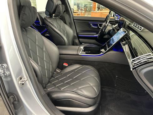 Certified 2024 Mercedes-Benz Maybach S 580 4MATIC image 52