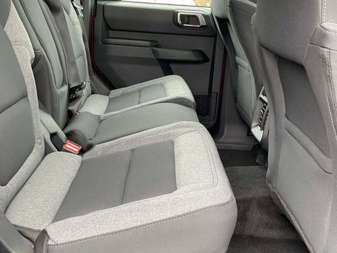 Used 2025 Ford Bronco 4-Door image 48