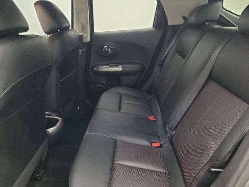 Used 2016 Nissan Juke SL image 18