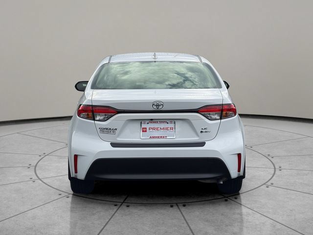 Certified 2026 Toyota Corolla LE FWD image 5
