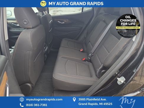 Used 2021 GMC Terrain SLE w/ Driver Convenience Package image 26