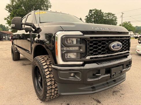 Used 2023 Ford F350 XL w/ STX Appearance Package AWD/4WD image 7