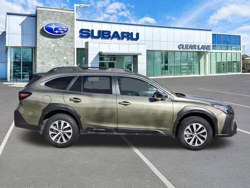 Certified 2025 Subaru Outback Premium image 7