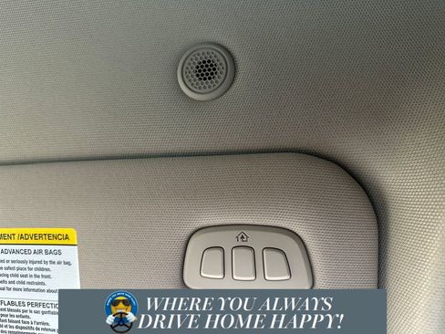 New 2025 Lincoln Corsair Reserve image 19