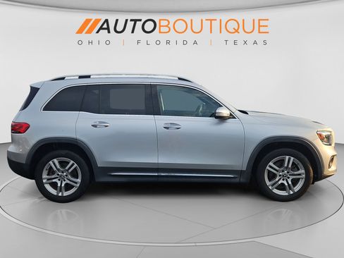 Used 2020 Mercedes-Benz GLB 250 4MATIC w/ Premium Package image 6