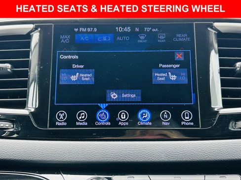 Used 2017 Chrysler Pacifica Touring-L FWD image 5