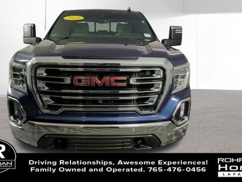 Used 2021 GMC Sierra 1500 SLT w/ SLT Premium Plus Package AWD/4WD image 3