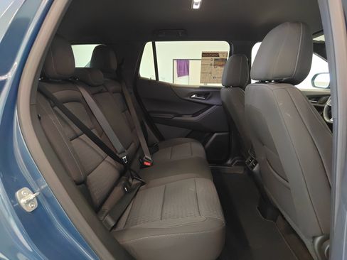 Used 2026 Chevrolet Equinox LT AWD/4WD image 16
