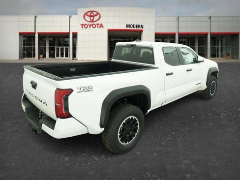 New 2026 Toyota Tacoma TRD Off-Road AWD/4WD image 19