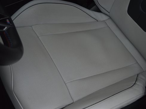 Used 2025 BMW M5 AWD/4WD image 31