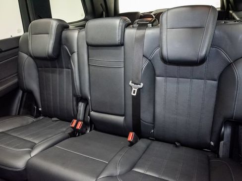 Used 2017 Mercedes-Benz GLS 450 4MATIC image 11