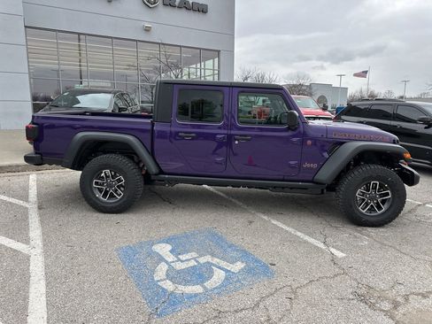 New 2026 Jeep Gladiator Mojave image 33